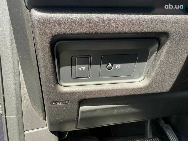 Ленд Ровер Discovery Sport, объемом двигателя 2 л и пробегом 169 тыс. км за 23990 $, фото 17 на Automoto.ua