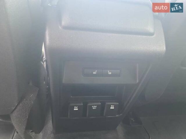 Ленд Ровер Discovery Sport, объемом двигателя 2 л и пробегом 85 тыс. км за 18200 $, фото 13 на Automoto.ua