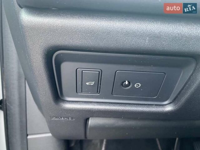 Ленд Ровер Discovery Sport, объемом двигателя 2 л и пробегом 85 тыс. км за 18200 $, фото 14 на Automoto.ua