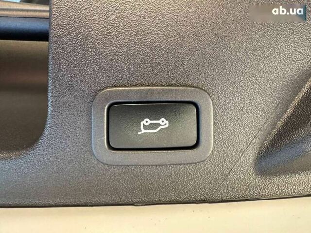 Ленд Ровер Discovery Sport, объемом двигателя 2 л и пробегом 124 тыс. км за 17450 $, фото 20 на Automoto.ua