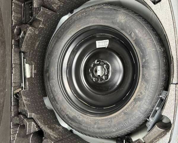 Ленд Ровер Discovery Sport, объемом двигателя 2 л и пробегом 246 тыс. км за 12900 $, фото 9 на Automoto.ua