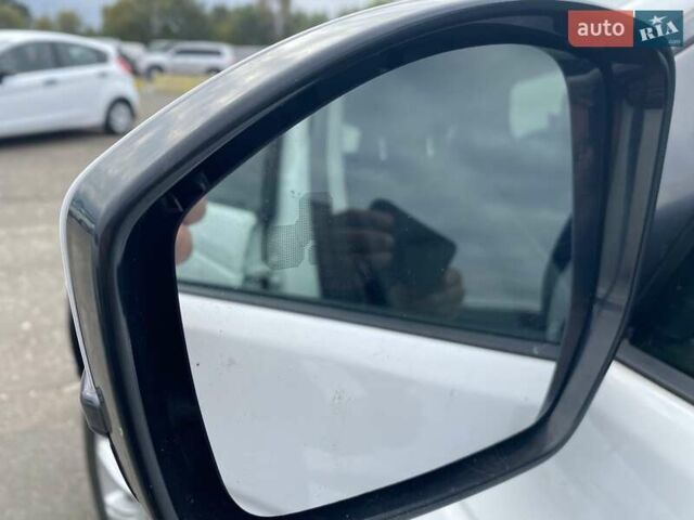 Ленд Ровер Discovery Sport, объемом двигателя 2 л и пробегом 85 тыс. км за 18200 $, фото 7 на Automoto.ua