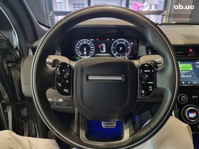 Серый Ленд Ровер Discovery Sport, объемом двигателя 2 л и пробегом 3 тыс. км за 29900 $, фото 7 на Automoto.ua