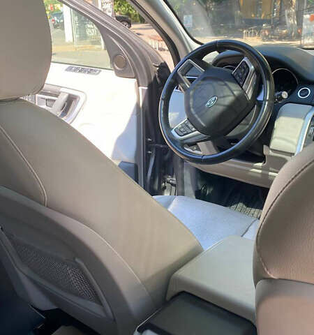 Серый Ленд Ровер Discovery Sport, объемом двигателя 2 л и пробегом 170 тыс. км за 12800 $, фото 4 на Automoto.ua