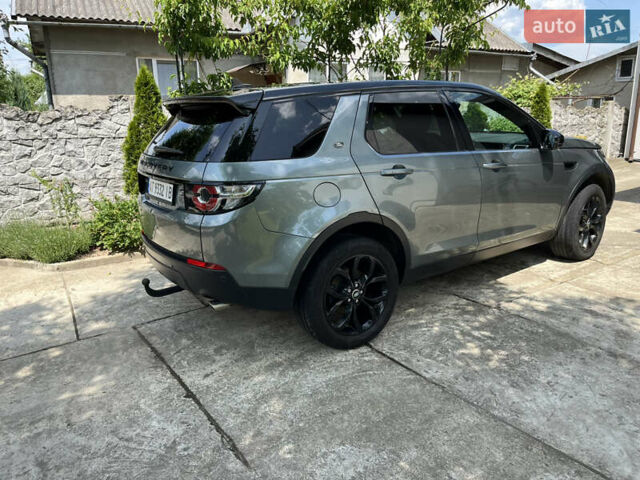 Серый Ленд Ровер Discovery Sport, объемом двигателя 2 л и пробегом 182 тыс. км за 21400 $, фото 5 на Automoto.ua