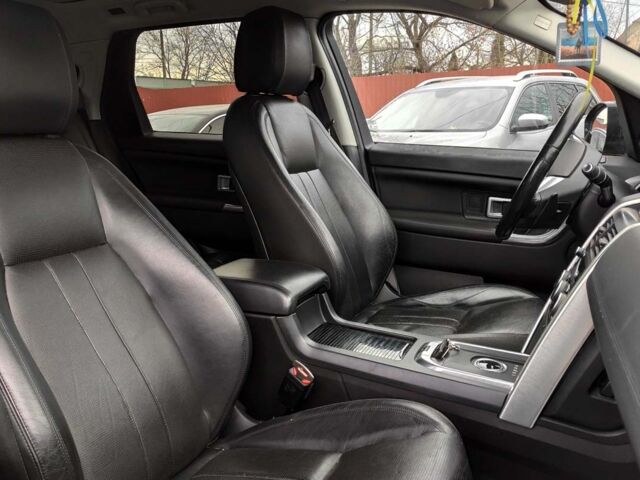 Сірий Ленд Ровер Discovery Sport, об'ємом двигуна 2 л та пробігом 163 тис. км за 22600 $, фото 13 на Automoto.ua