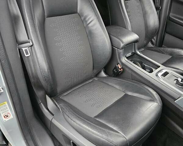 Сірий Ленд Ровер Discovery Sport, об'ємом двигуна 2 л та пробігом 69 тис. км за 18900 $, фото 20 на Automoto.ua