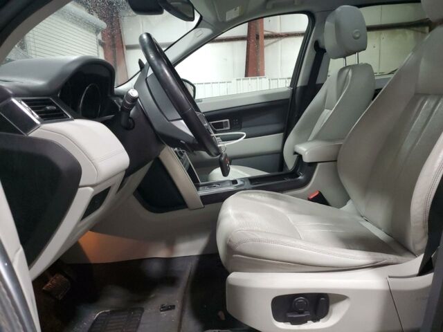 Серый Ленд Ровер Discovery Sport, объемом двигателя 2 л и пробегом 121 тыс. км за 12950 $, фото 6 на Automoto.ua