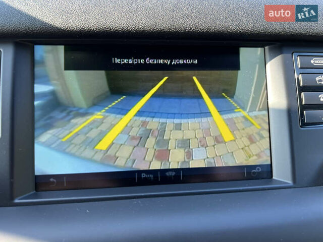 Серый Ленд Ровер Discovery Sport, объемом двигателя 2 л и пробегом 84 тыс. км за 22300 $, фото 39 на Automoto.ua