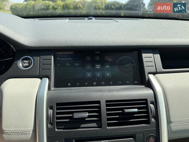 Серый Ленд Ровер Discovery Sport, объемом двигателя 2 л и пробегом 147 тыс. км за 23500 $, фото 18 на Automoto.ua