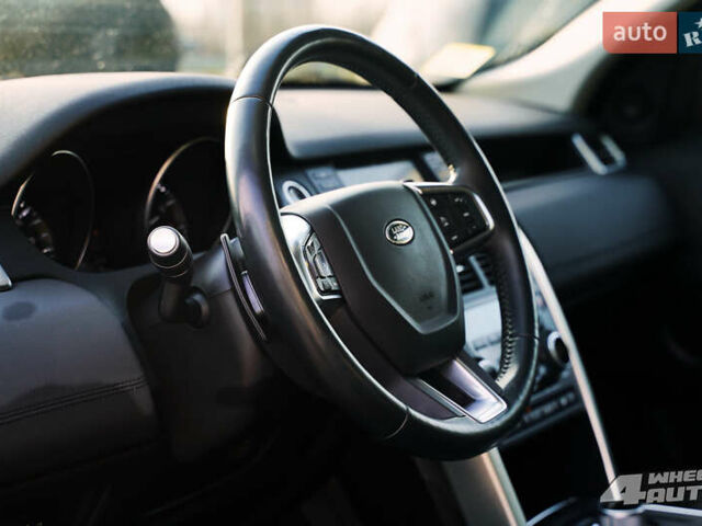 Сірий Ленд Ровер Discovery Sport, об'ємом двигуна 2 л та пробігом 134 тис. км за 18000 $, фото 5 на Automoto.ua