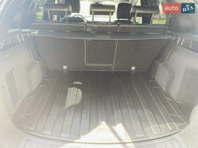 Серый Ленд Ровер Discovery Sport, объемом двигателя 2 л и пробегом 228 тыс. км за 20300 $, фото 6 на Automoto.ua