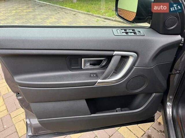 Серый Ленд Ровер Discovery Sport, объемом двигателя 2 л и пробегом 146 тыс. км за 16100 $, фото 39 на Automoto.ua