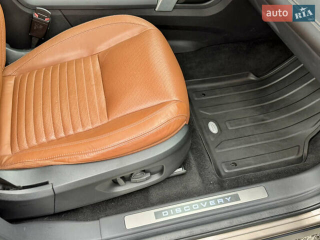 Сірий Ленд Ровер Discovery Sport, об'ємом двигуна 2.2 л та пробігом 139 тис. км за 23500 $, фото 42 на Automoto.ua
