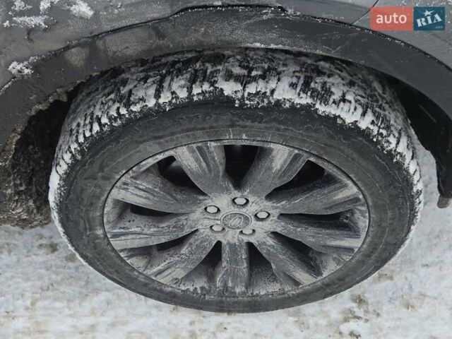 Серый Ленд Ровер Discovery Sport, объемом двигателя 2 л и пробегом 239 тыс. км за 19900 $, фото 22 на Automoto.ua