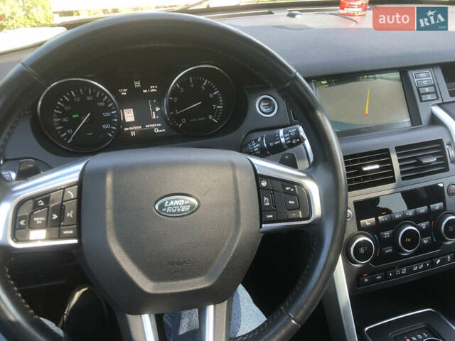 Серый Ленд Ровер Discovery Sport, объемом двигателя 2 л и пробегом 100 тыс. км за 19300 $, фото 11 на Automoto.ua