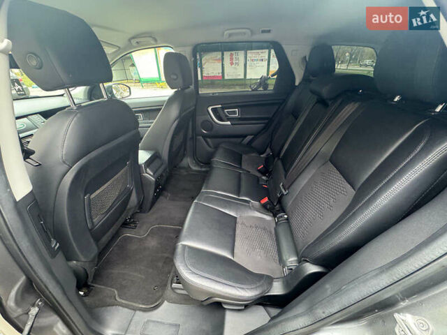 Сірий Ленд Ровер Discovery Sport, об'ємом двигуна 2 л та пробігом 178 тис. км за 16200 $, фото 18 на Automoto.ua