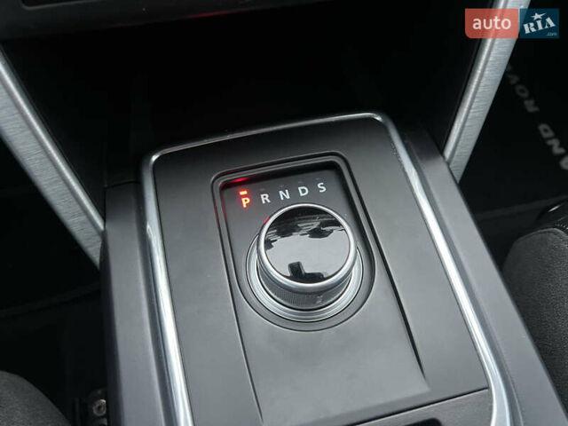 Сірий Ленд Ровер Discovery Sport, об'ємом двигуна 2 л та пробігом 10 тис. км за 18700 $, фото 43 на Automoto.ua
