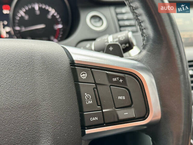 Сірий Ленд Ровер Discovery Sport, об'ємом двигуна 2.2 л та пробігом 139 тис. км за 23500 $, фото 44 на Automoto.ua
