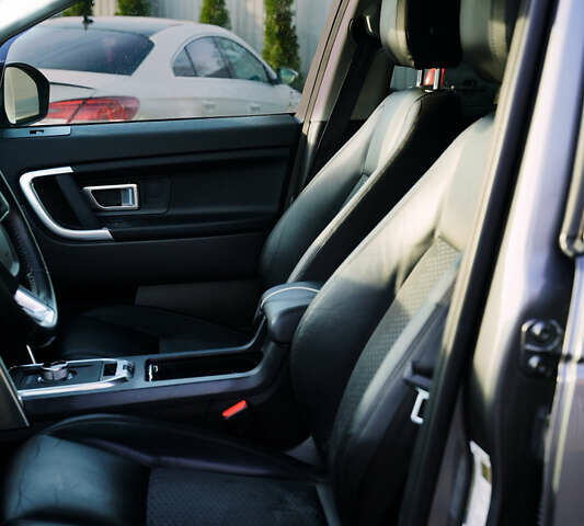 Сірий Ленд Ровер Discovery Sport, об'ємом двигуна 2 л та пробігом 134 тис. км за 18000 $, фото 7 на Automoto.ua