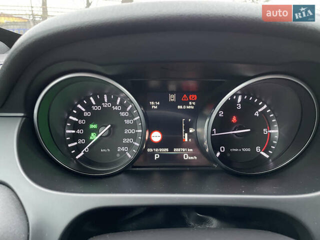 Сірий Ленд Ровер Discovery Sport, об'ємом двигуна 2 л та пробігом 222 тис. км за 17900 $, фото 17 на Automoto.ua