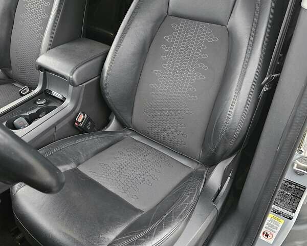 Сірий Ленд Ровер Discovery Sport, об'ємом двигуна 2 л та пробігом 69 тис. км за 18900 $, фото 11 на Automoto.ua