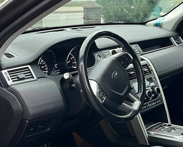Серый Ленд Ровер Discovery Sport, объемом двигателя 2 л и пробегом 146 тыс. км за 16100 $, фото 26 на Automoto.ua