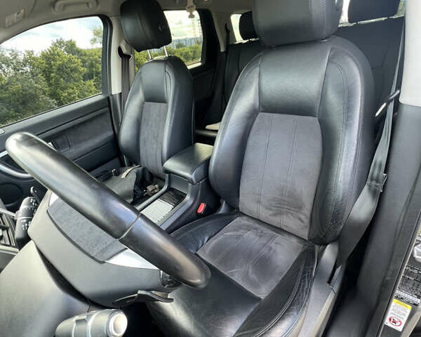 Сірий Ленд Ровер Discovery Sport, об'ємом двигуна 2 л та пробігом 183 тис. км за 15500 $, фото 6 на Automoto.ua