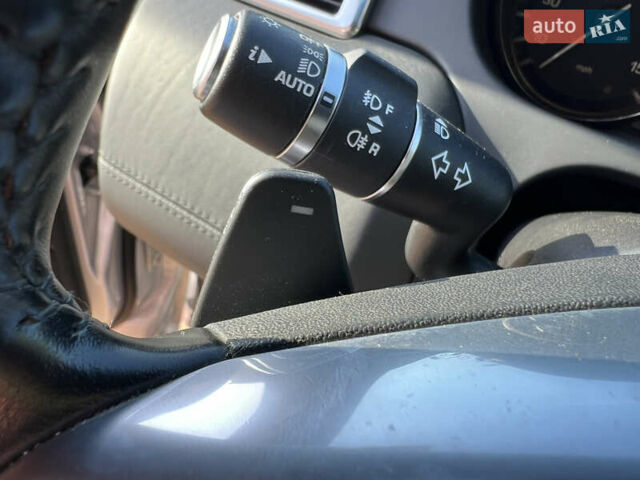 Серый Ленд Ровер Discovery Sport, объемом двигателя 2 л и пробегом 84 тыс. км за 20500 $, фото 30 на Automoto.ua