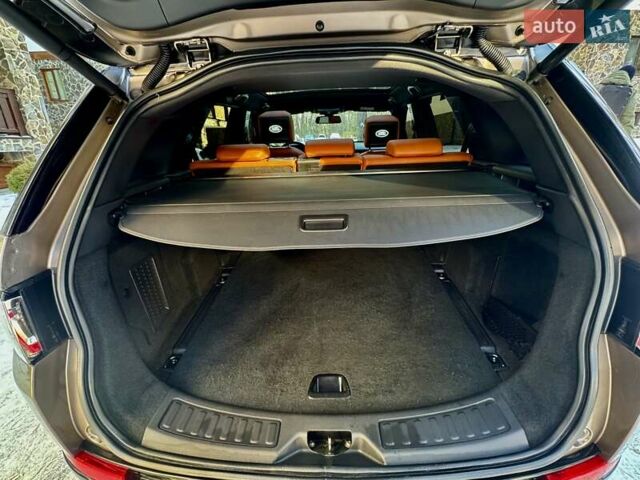 Серый Ленд Ровер Discovery Sport, объемом двигателя 2.18 л и пробегом 141 тыс. км за 22900 $, фото 17 на Automoto.ua