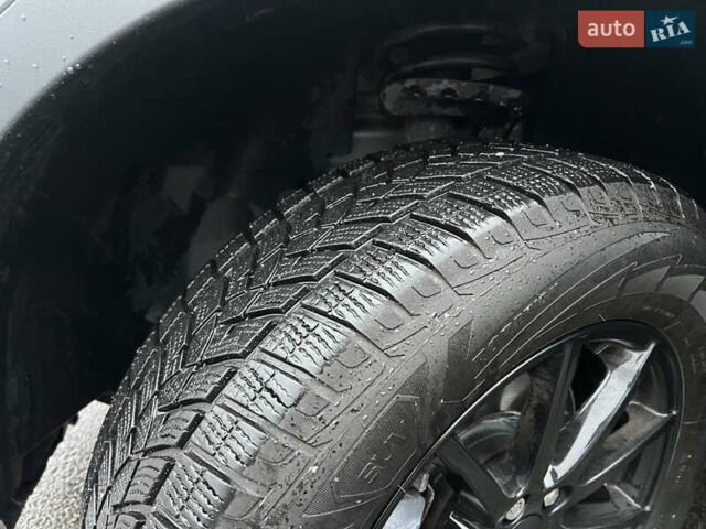 Сірий Ленд Ровер Discovery Sport, об'ємом двигуна 2 л та пробігом 10 тис. км за 18700 $, фото 11 на Automoto.ua