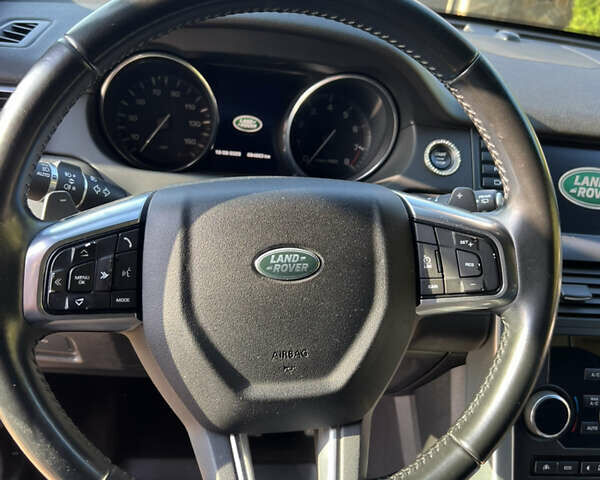 Серый Ленд Ровер Discovery Sport, объемом двигателя 2 л и пробегом 84 тыс. км за 22300 $, фото 28 на Automoto.ua