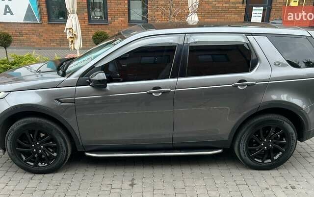 Сірий Ленд Ровер Discovery Sport, об'ємом двигуна 2 л та пробігом 145 тис. км за 17500 $, фото 4 на Automoto.ua