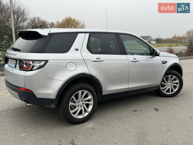 Серый Ленд Ровер Discovery Sport, объемом двигателя 2 л и пробегом 243 тыс. км за 19450 $, фото 9 на Automoto.ua