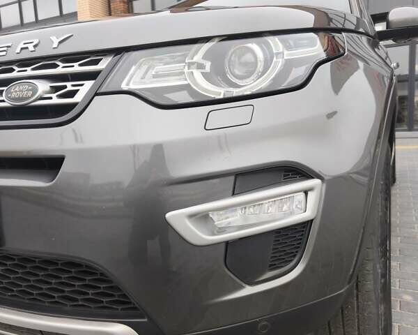 Серый Ленд Ровер Discovery Sport, объемом двигателя 2 л и пробегом 81 тыс. км за 20600 $, фото 3 на Automoto.ua