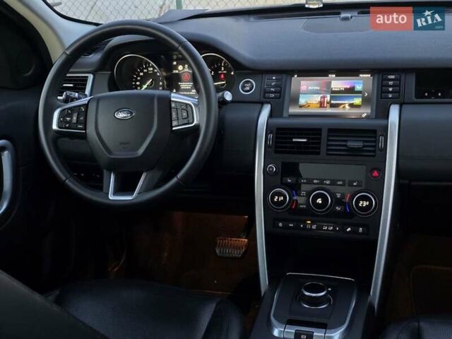 Сірий Ленд Ровер Discovery Sport, об'ємом двигуна 2 л та пробігом 163 тис. км за 19999 $, фото 39 на Automoto.ua