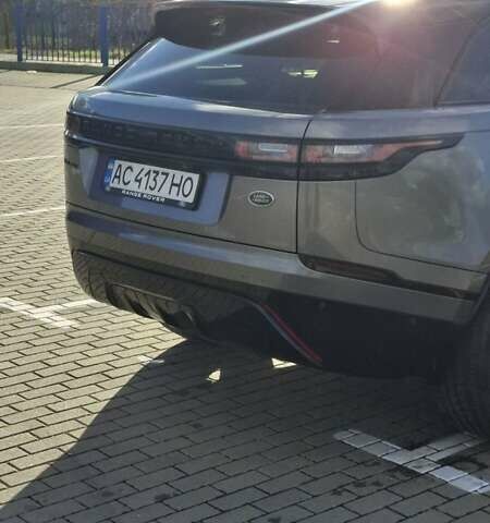 Серый Ленд Ровер Discovery Sport, объемом двигателя 2 л и пробегом 118 тыс. км за 33500 $, фото 11 на Automoto.ua