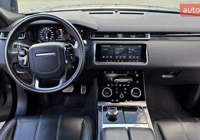 Серый Ленд Ровер Discovery Sport, объемом двигателя 2 л и пробегом 118 тыс. км за 33500 $, фото 23 на Automoto.ua