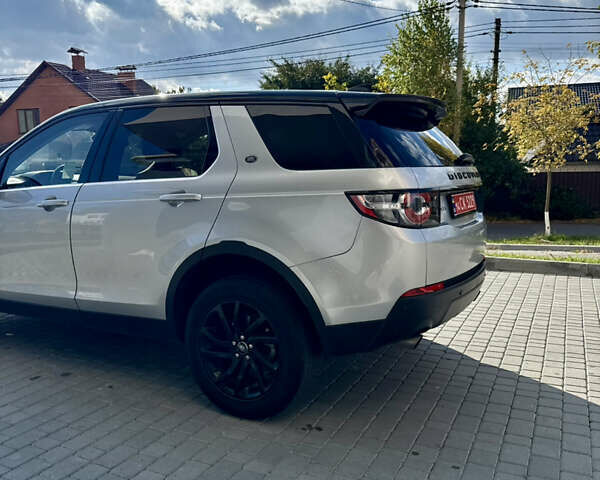 Ленд Ровер Discovery Sport 2017 в Виннице на Automoto.ua Серый Ленд Ровер Discovery Sport, объемом двигателя 2 л и пробегом 132 тыс. км за 16999 $, фото 33 на Automoto.ua