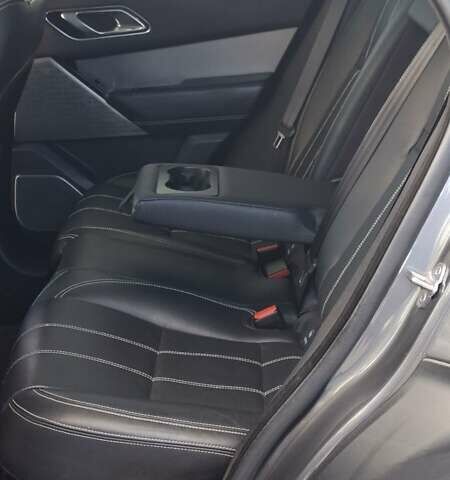 Серый Ленд Ровер Discovery Sport, объемом двигателя 2 л и пробегом 118 тыс. км за 33500 $, фото 27 на Automoto.ua