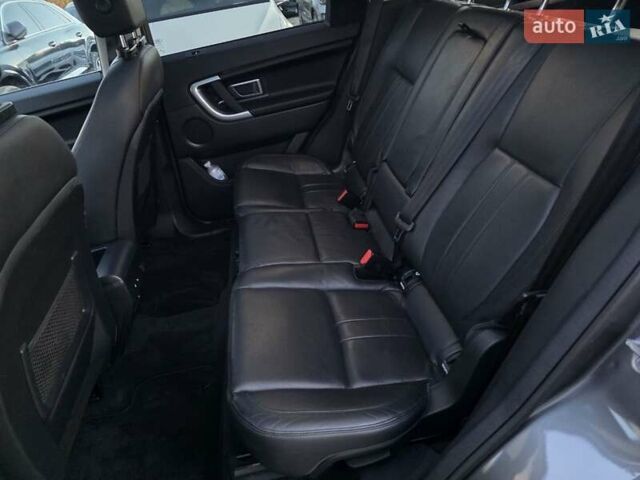 Серый Ленд Ровер Discovery Sport, объемом двигателя 2 л и пробегом 163 тыс. км за 19999 $, фото 26 на Automoto.ua