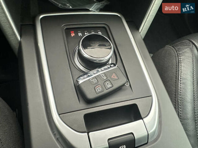 Сірий Ленд Ровер Discovery Sport, об'ємом двигуна 2 л та пробігом 92 тис. км за 17450 $, фото 203 на Automoto.ua