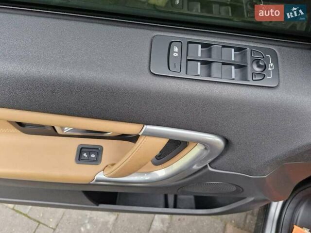 Серый Ленд Ровер Discovery Sport, объемом двигателя 2 л и пробегом 167 тыс. км за 21800 $, фото 17 на Automoto.ua
