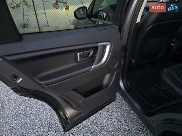 Сірий Ленд Ровер Discovery Sport, об'ємом двигуна 2 л та пробігом 163 тис. км за 19999 $, фото 29 на Automoto.ua