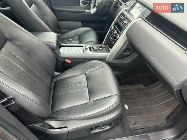 Сірий Ленд Ровер Discovery Sport, об'ємом двигуна 2 л та пробігом 92 тис. км за 17450 $, фото 36 на Automoto.ua