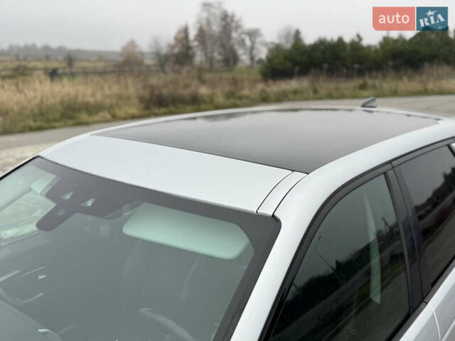 Серый Ленд Ровер Discovery Sport, объемом двигателя 2 л и пробегом 243 тыс. км за 19450 $, фото 13 на Automoto.ua