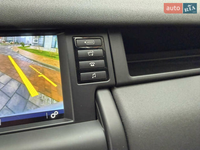 Сірий Ленд Ровер Discovery Sport, об'ємом двигуна 2 л та пробігом 136 тис. км за 19900 $, фото 28 на Automoto.ua