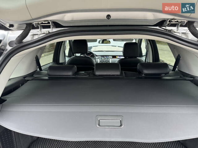 Серый Ленд Ровер Discovery Sport, объемом двигателя 2 л и пробегом 243 тыс. км за 19450 $, фото 25 на Automoto.ua