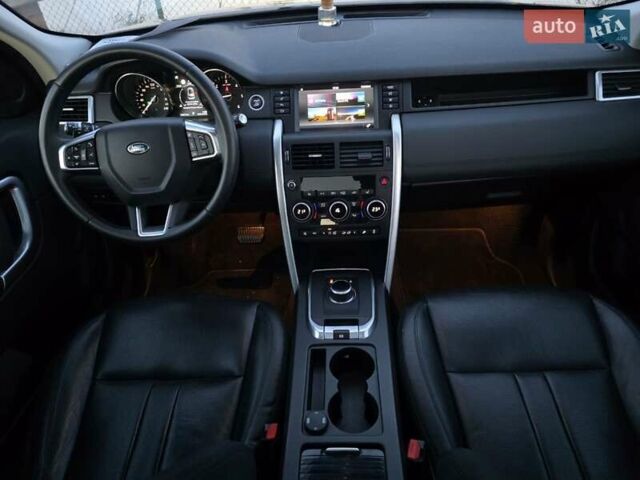 Серый Ленд Ровер Discovery Sport, объемом двигателя 2 л и пробегом 163 тыс. км за 19999 $, фото 36 на Automoto.ua