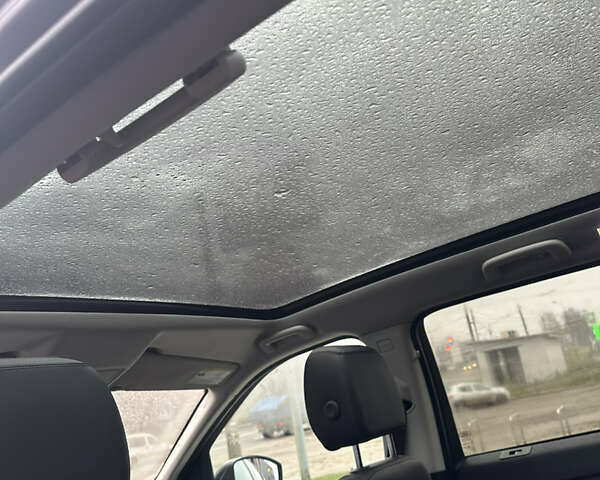 Сірий Ленд Ровер Discovery Sport, об'ємом двигуна 2 л та пробігом 92 тис. км за 17450 $, фото 76 на Automoto.ua